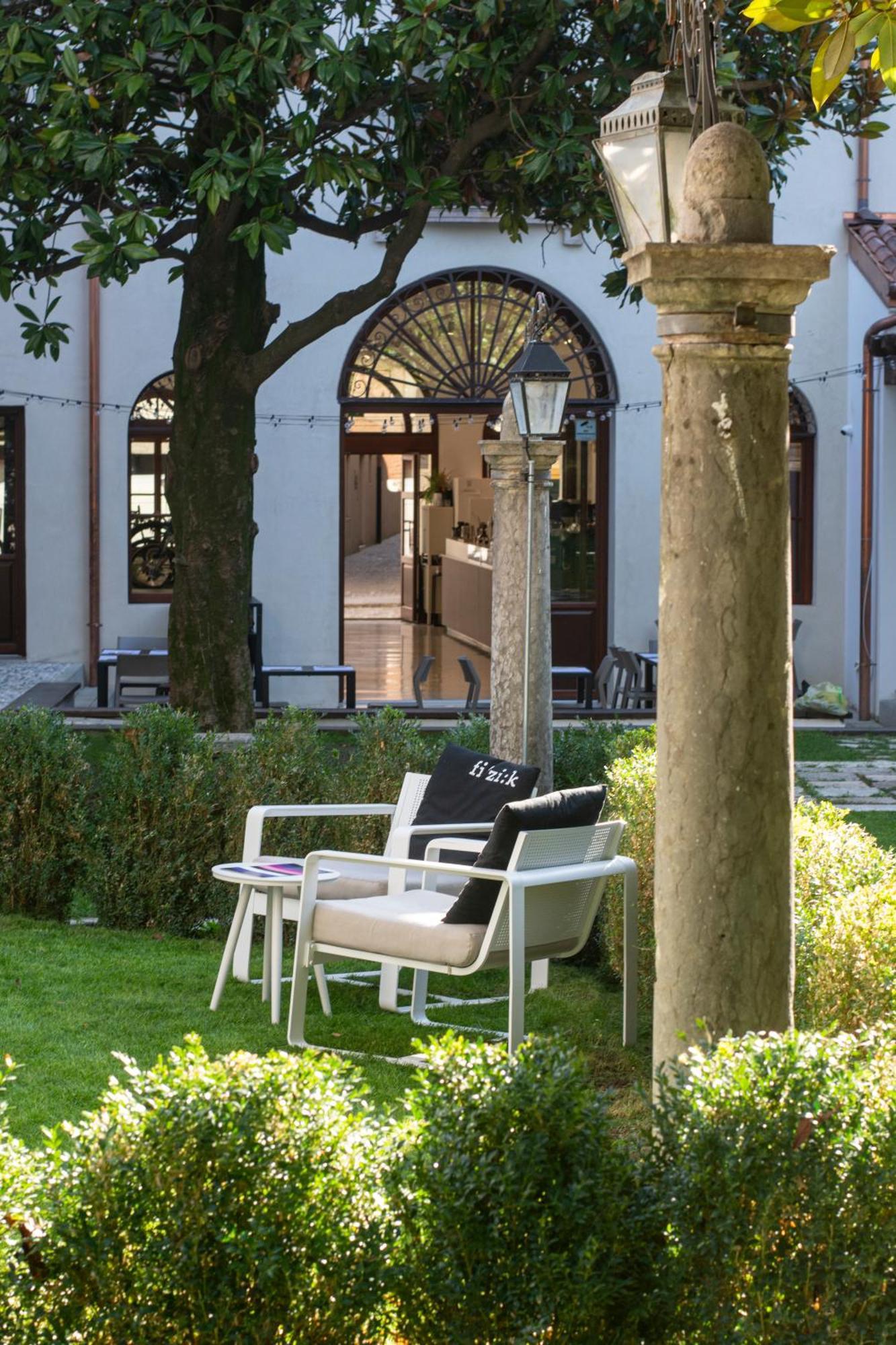Bassano Club House Bed & Breakfast Bassano del Grappa Eksteriør bilde